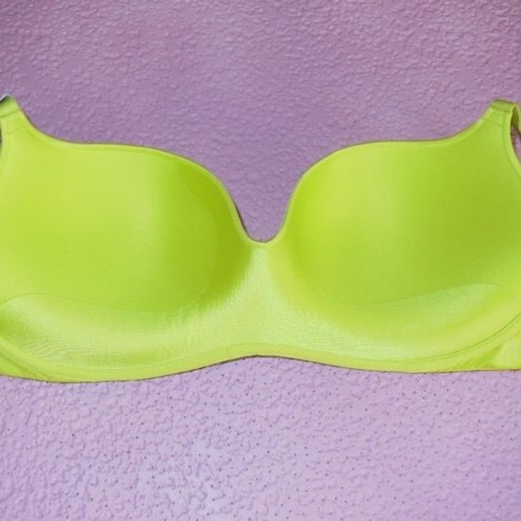 VS KNOCKOUT Push Up Balconet Bra & Thong SET - Picture 3 of 4